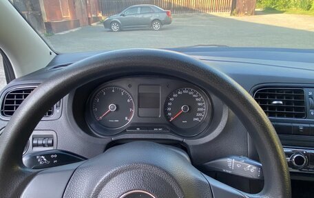 Volkswagen Polo VI (EU Market), 2011 год, 950 000 рублей, 8 фотография
