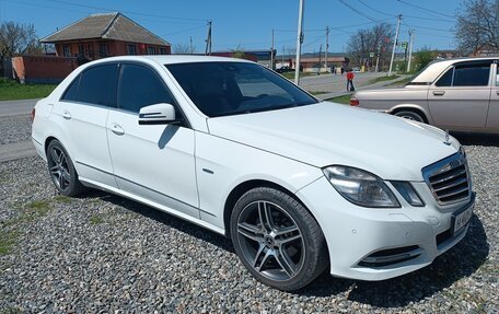 Mercedes-Benz E-Класс, 2010 год, 1 350 000 рублей, 6 фотография