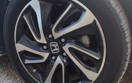Honda Stepwgn IV, 2017 год, 2 320 000 рублей, 16 фотография