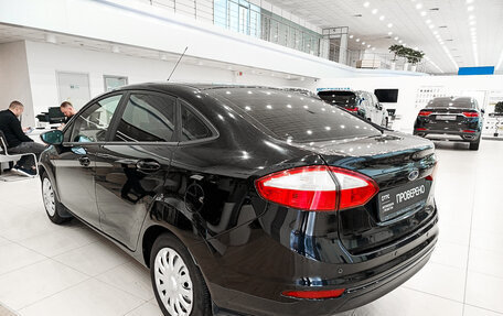 Ford Fiesta, 2015 год, 840 000 рублей, 11 фотография