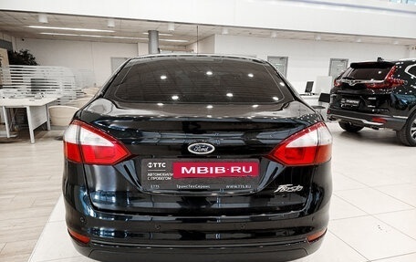 Ford Fiesta, 2015 год, 840 000 рублей, 10 фотография