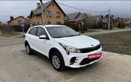 KIA Rio IV, 2020 год, 1 350 000 рублей, 2 фотография