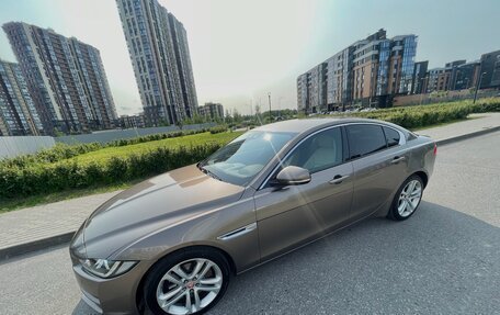 Jaguar XE I рестайлинг, 2015 год, 1 700 000 рублей, 4 фотография
