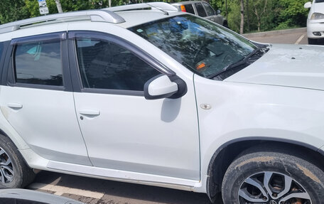 Nissan Terrano III, 2015 год, 1 000 000 рублей, 25 фотография