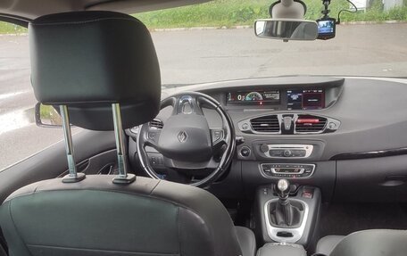 Renault Scenic III, 2013 год, 890 000 рублей, 6 фотография