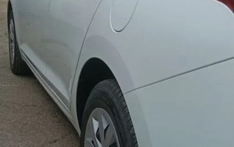 Hyundai Solaris II рестайлинг, 2021 год, 1 500 000 рублей, 8 фотография