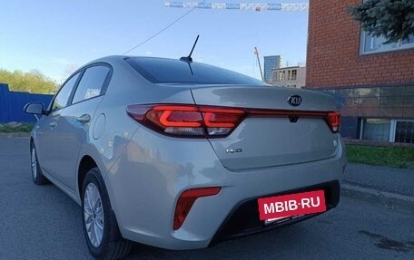 KIA Rio IV, 2020 год, 1 560 000 рублей, 10 фотография
