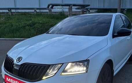Skoda Octavia, 2018 год, 1 570 000 рублей, 5 фотография
