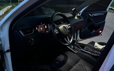 Skoda Octavia, 2018 год, 1 570 000 рублей, 24 фотография