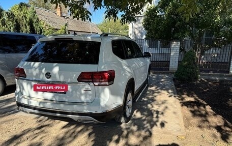 Volkswagen Teramont I, 2018 год, 2 900 000 рублей, 6 фотография