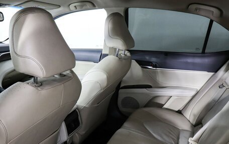 Toyota Camry, 2020 год, 3 150 000 рублей, 12 фотография