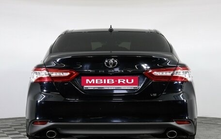 Toyota Camry, 2020 год, 3 150 000 рублей, 6 фотография
