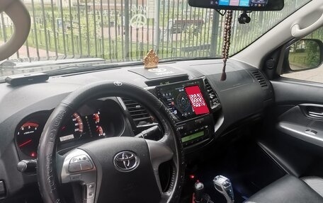 Toyota Hilux VII, 2014 год, 2 190 000 рублей, 6 фотография