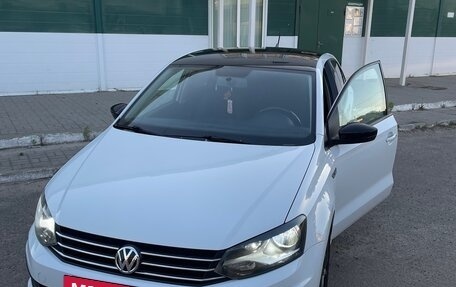 Volkswagen Polo VI (EU Market), 2018 год, 1 400 000 рублей, 31 фотография