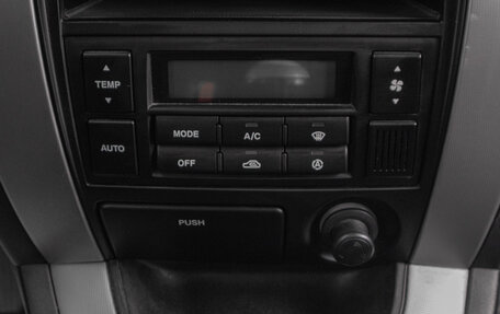 Hyundai Tucson III, 2007 год, 879 000 рублей, 13 фотография