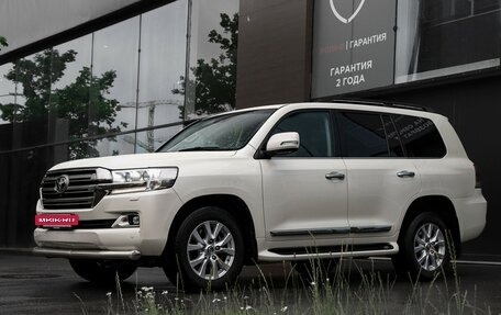 Toyota Land Cruiser 200, 2016 год, 5 797 000 рублей, 30 фотография