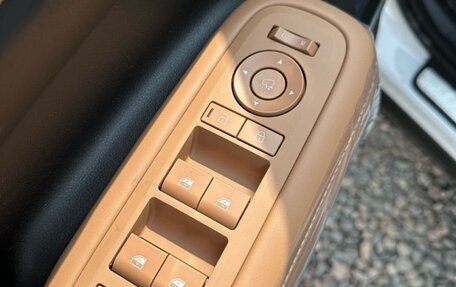 Hyundai Santa Fe IV, 2025 год, 4 850 000 рублей, 5 фотография