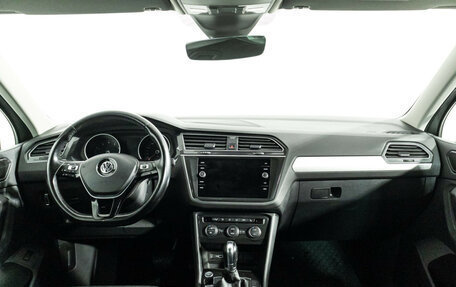 Volkswagen Tiguan II, 2019 год, 1 829 898 рублей, 13 фотография