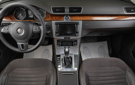 Volkswagen Passat B7, 2011 год, 1 249 000 рублей, 8 фотография