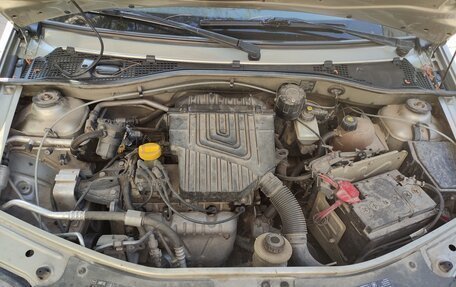 Renault Logan II, 2013 год, 550 000 рублей, 13 фотография