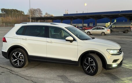 Volkswagen Tiguan II, 2019 год, 2 290 000 рублей, 8 фотография