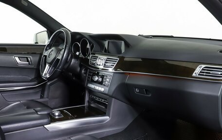 Mercedes-Benz E-Класс, 2013 год, 2 300 000 рублей, 11 фотография