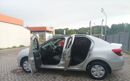 Renault Logan II, 2015 год, 495 000 рублей, 1 фотография