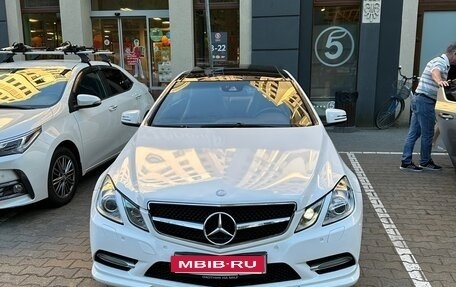 Mercedes-Benz E-Класс, 2012 год, 1 400 000 рублей, 1 фотография