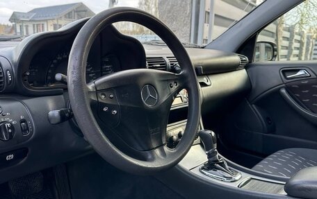 Mercedes-Benz C-Класс, 2002 год, 550 000 рублей, 10 фотография