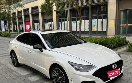 Hyundai Sonata VIII, 2021 год, 1 930 000 рублей, 3 фотография