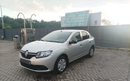 Renault Logan II, 2015 год, 495 000 рублей, 8 фотография