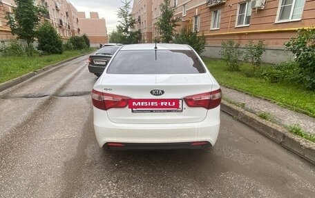 KIA Rio III рестайлинг, 2014 год, 700 000 рублей, 4 фотография