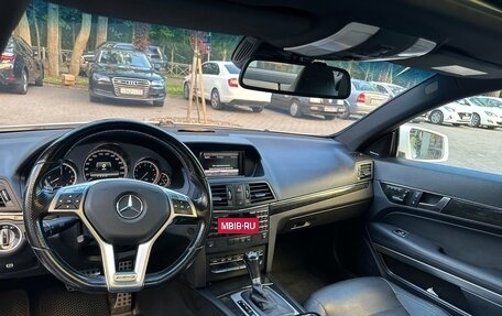 Mercedes-Benz E-Класс, 2012 год, 1 400 000 рублей, 7 фотография
