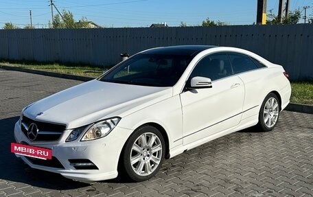 Mercedes-Benz E-Класс, 2012 год, 1 400 000 рублей, 5 фотография