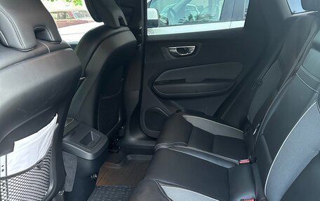Volvo XC60 II, 2020 год, 5 200 000 рублей, 8 фотография