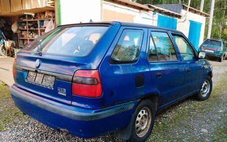 Skoda Felicia I рестайлинг, 1998 год, 80 000 рублей, 4 фотография