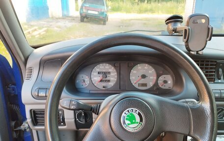 Skoda Felicia I рестайлинг, 1998 год, 80 000 рублей, 10 фотография