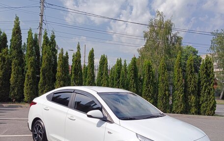 Hyundai Solaris II рестайлинг, 2020 год, 1 240 000 рублей, 3 фотография