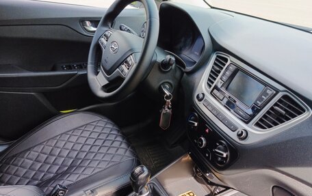Hyundai Solaris II рестайлинг, 2020 год, 1 240 000 рублей, 22 фотография