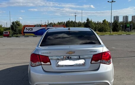 Chevrolet Cruze II, 2014 год, 980 000 рублей, 4 фотография