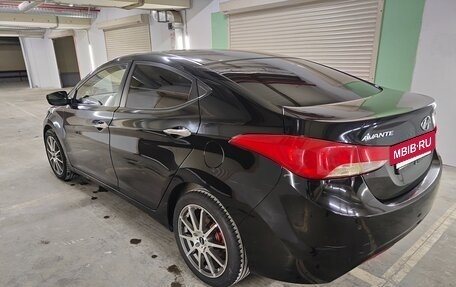 Hyundai Avante, 2011 год, 770 000 рублей, 5 фотография