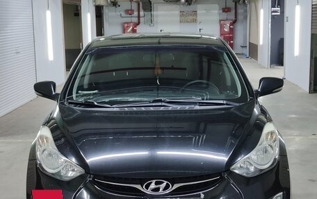 Hyundai Avante, 2011 год, 770 000 рублей, 2 фотография