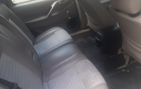 Volkswagen Passat B4, 1995 год, 290 000 рублей, 6 фотография