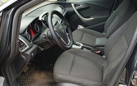 Opel Astra J, 2011 год, 650 000 рублей, 7 фотография