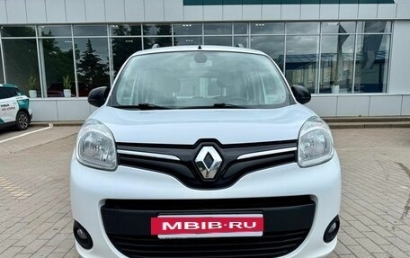 Renault Kangoo II рестайлинг, 2014 год, 830 000 рублей, 7 фотография