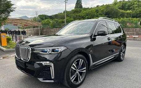 BMW X7, 2022 год, 8 270 010 рублей, 1 фотография