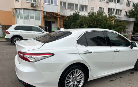 Toyota Camry, 2020 год, 3 250 000 рублей, 3 фотография