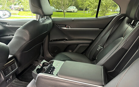 Toyota Camry, 2020 год, 3 250 000 рублей, 6 фотография
