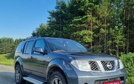 Nissan Pathfinder, 2007 год, 800 000 рублей, 1 фотография