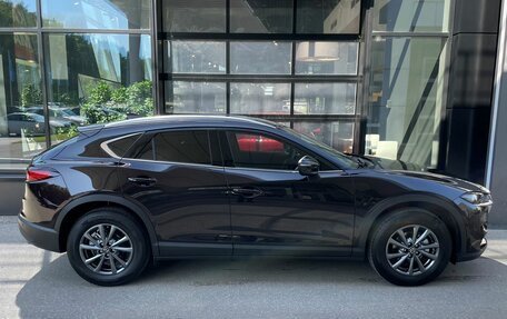 Mazda CX-4, 2023 год, 3 199 000 рублей, 2 фотография